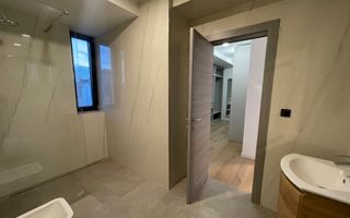 **APARTAMENT ELEGANT** FLOREASCA **CU VEDERE SPECTACULOASA CATRE LAC - Poză 13