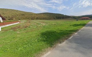 Teren intravilan, 2800 mp, la asfalt,cu utilitati, Hapria, com. Ciugud - Poză 1