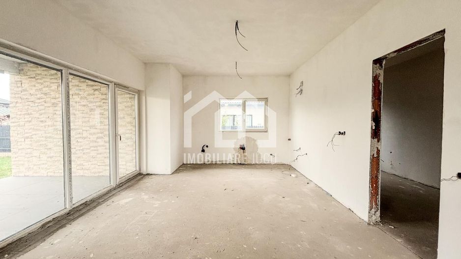 Casa individuala 4 camere, 120mp,  Teren 670mp, Jucu de Sus - Poză 2