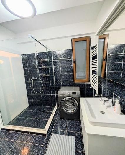 Inchiriere apartament modern cu 2 camere zona Unirii- Palatul Parlamentului - Poză 12