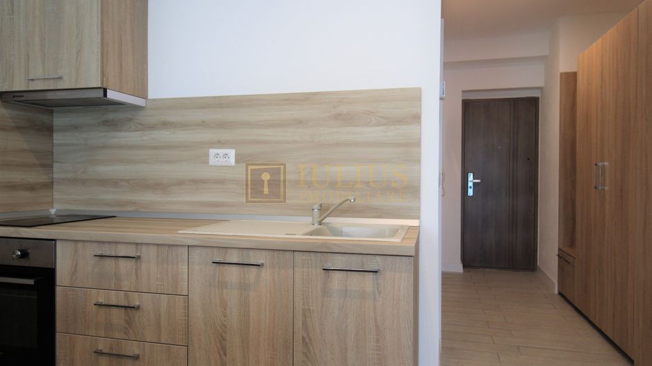 Încălzire în pardoseală, baia are fereastra. Loc parcare privat - Poză 13