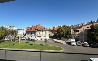 Apartament cu LIFT IN INTERIOR si doua terase de 21 mp in total - Poză 19