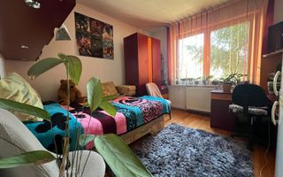 Apartament cu 3 camere decomandat, Sângeorgiu de Mureș - Poză 5