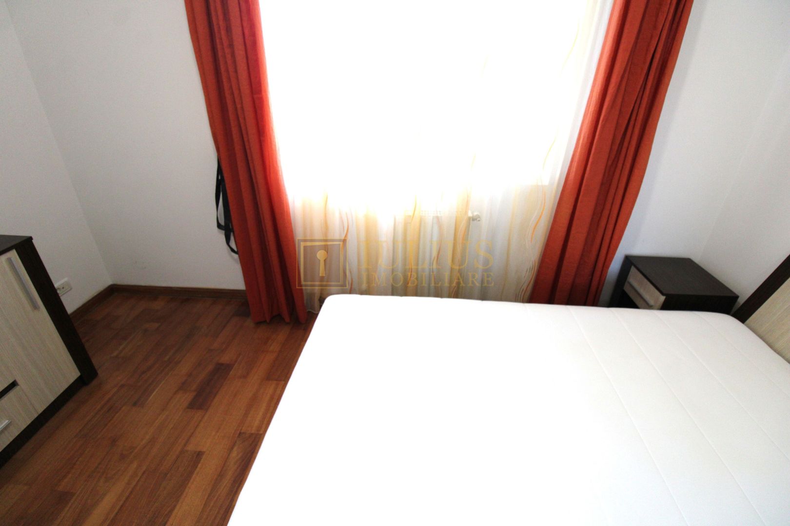 Apartament cu 3 camere in Aradului, 2 locuri de parcare - Poză 7