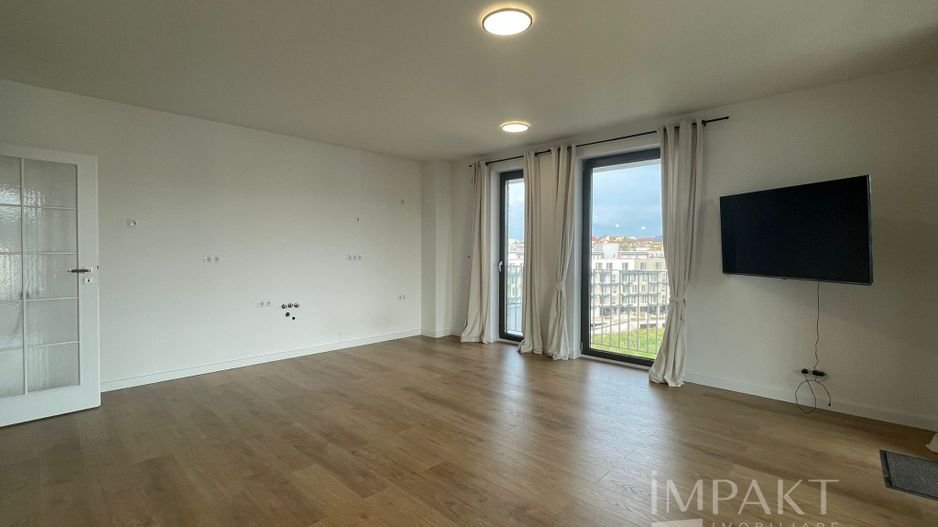 Apartament 2 Camere Nemobilat, Ideal pentru Birouri - Poză 2