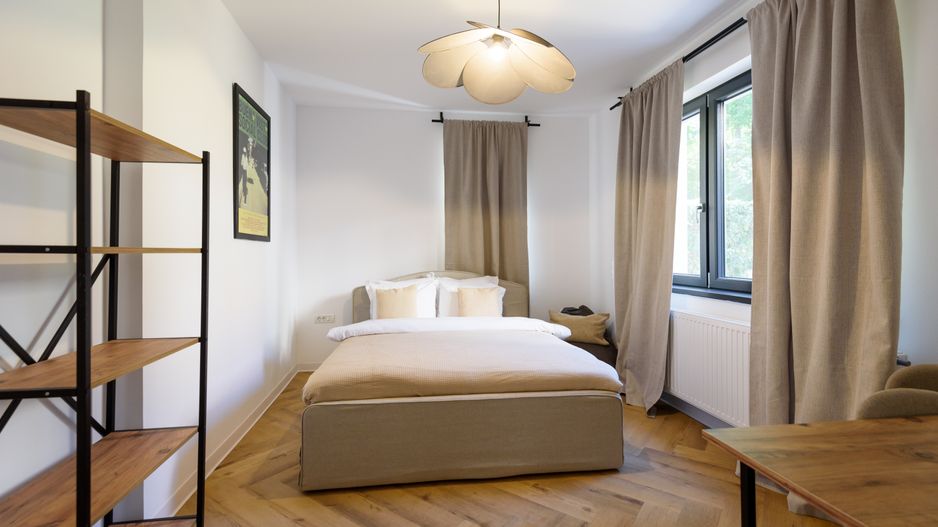 Vila de poveste, in centrul Brasovului, pe Drumul Cetatii - Poză 24