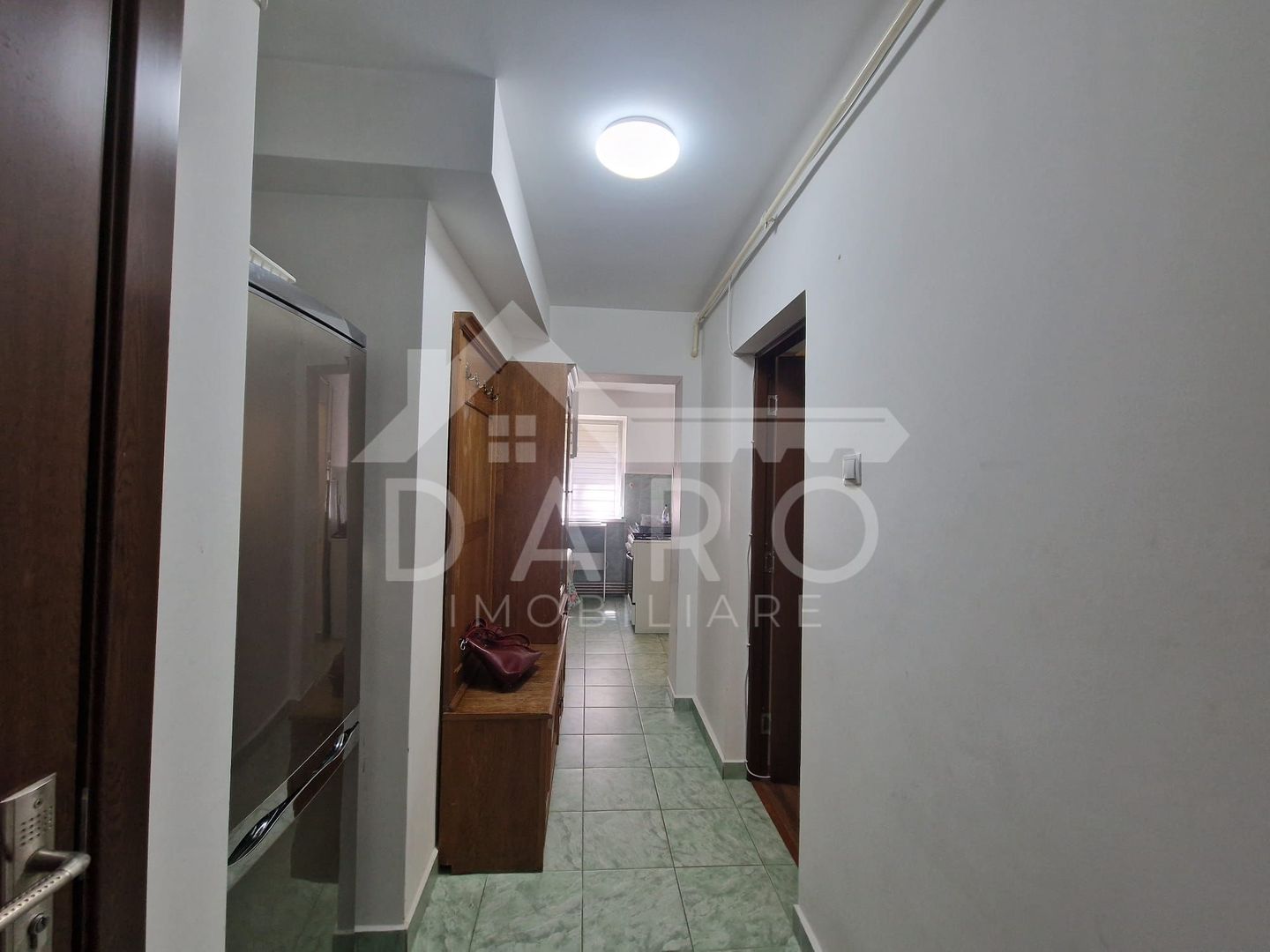 Inchiriez apartament cu doua camere in Cartierul Dambu - Poză 13