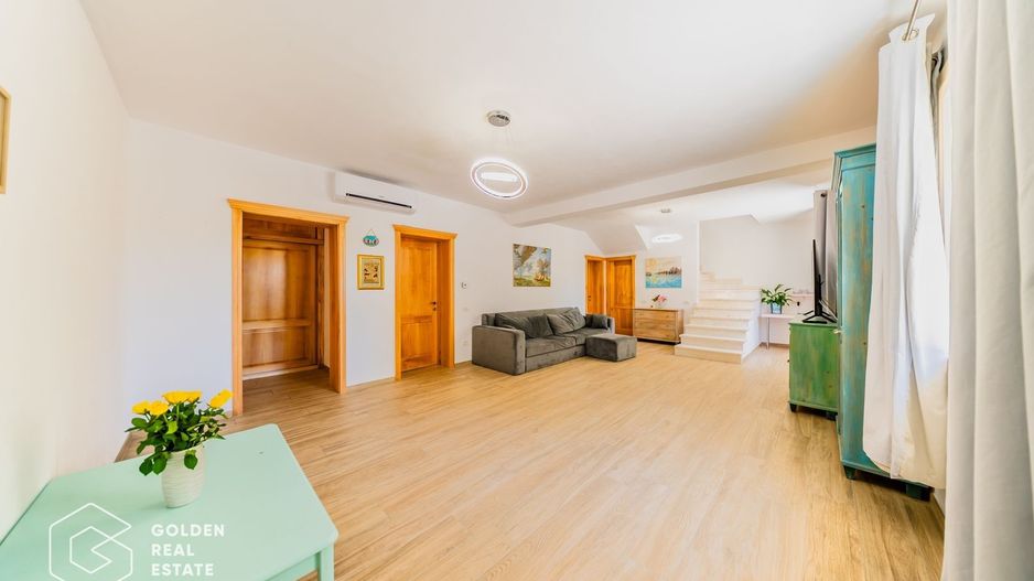 Vila moderna in cartier exclusivist Romanilor, strada 9 Mai Comision 0% - Poză 6