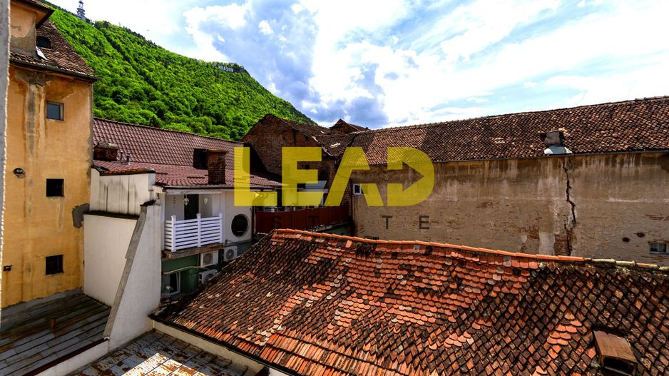 Apartament · vedere panoramică · Etaj 2 · Centrul IstoricBrașov · Comision 0% - Poză 1