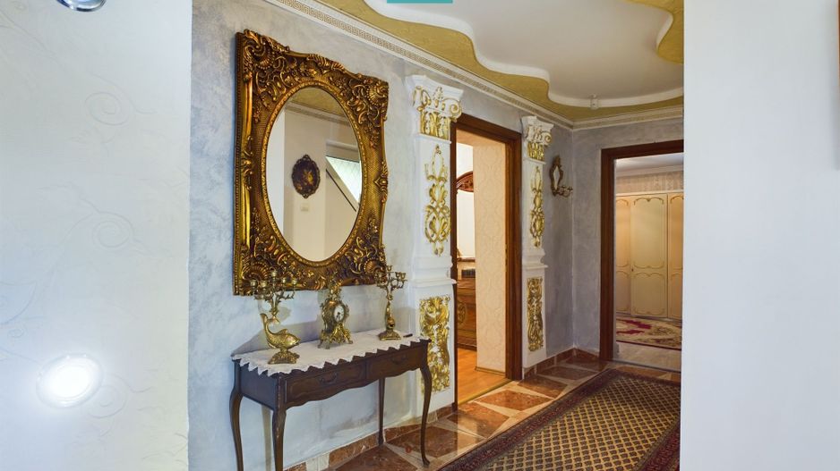 Casă stil conac pe drumul Cetății - Șiria - Poză 29