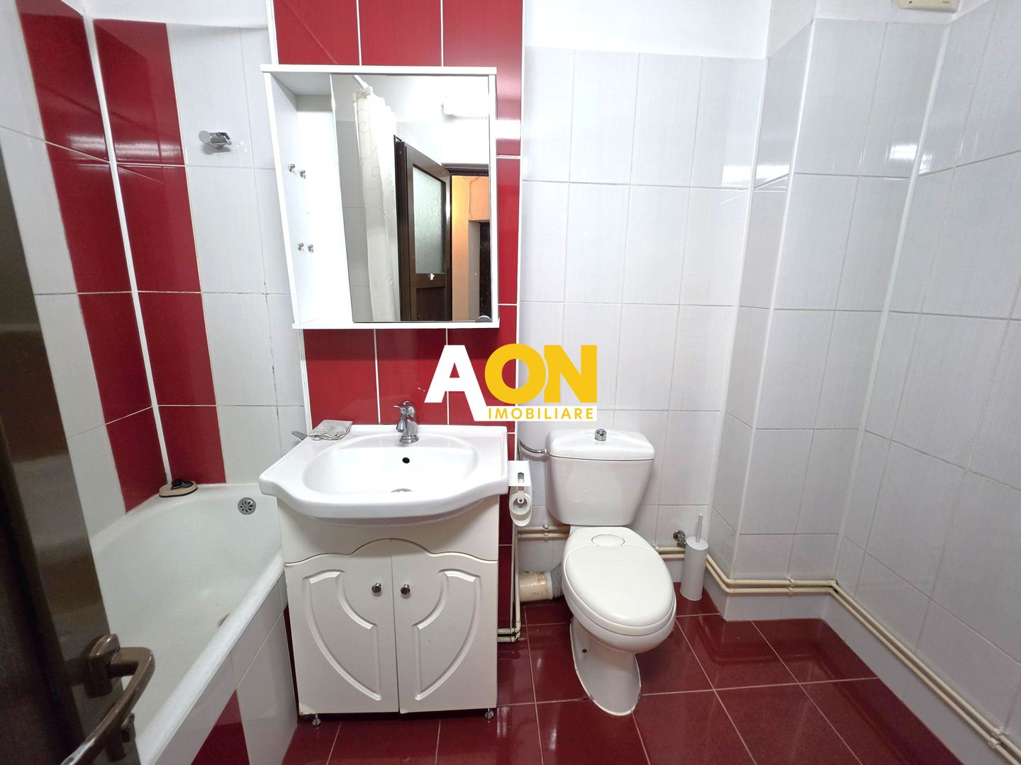 Apartament 2 camere , 2 balcoane, 51 mp utili, etaj 1, zona Kaufland - Poză 4