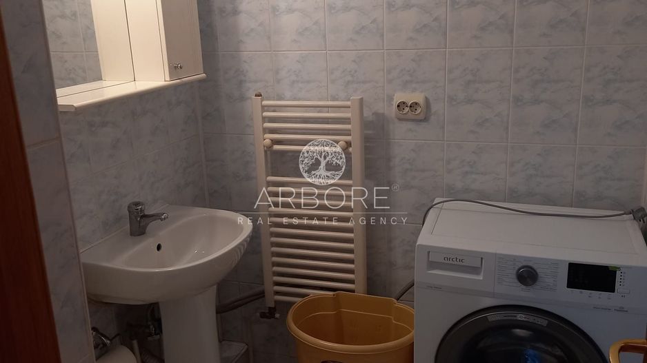 Inchiriere apartament 3 camere Unirii - Poză 11