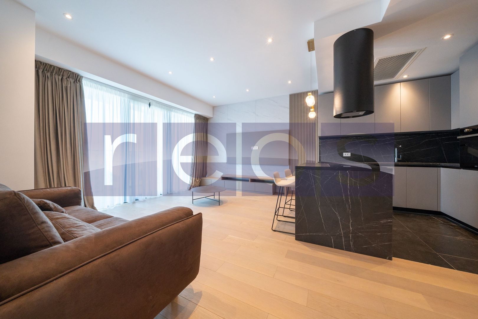 INCHIRIERE 3CAMERE | ONE ELIADE | ULTRAFINISAT | PARCARE | TERASA 10MP - Poză 1