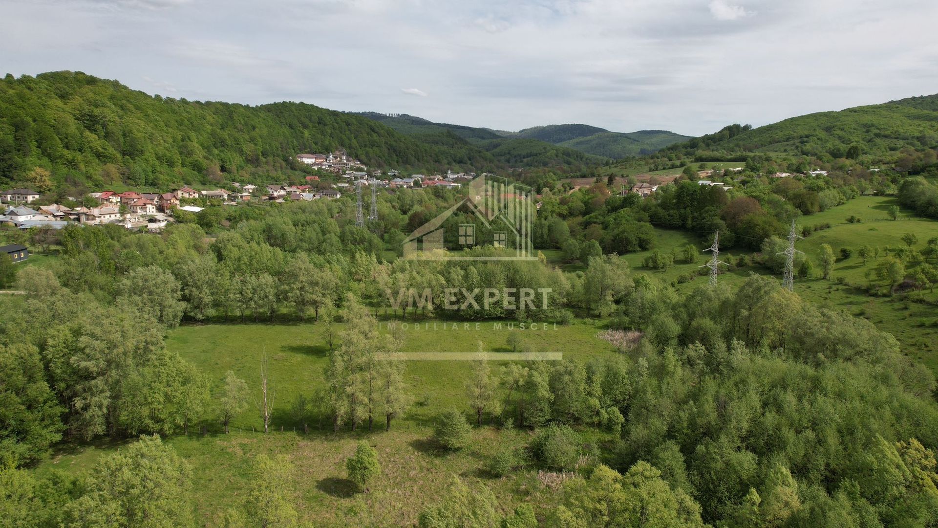 CASA 3 CAMERE, TEREN 6200 MP + 2 LACURI, CAMPULUNG, NAMAIESTI - Poză 26