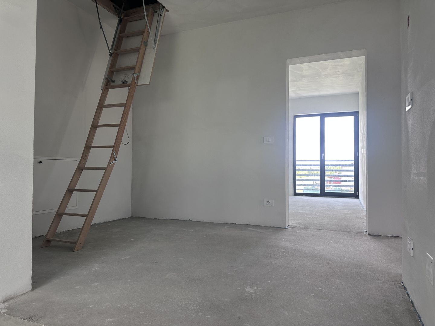INOVATIV! Casă de vânzare în Ulmi - Poză 9