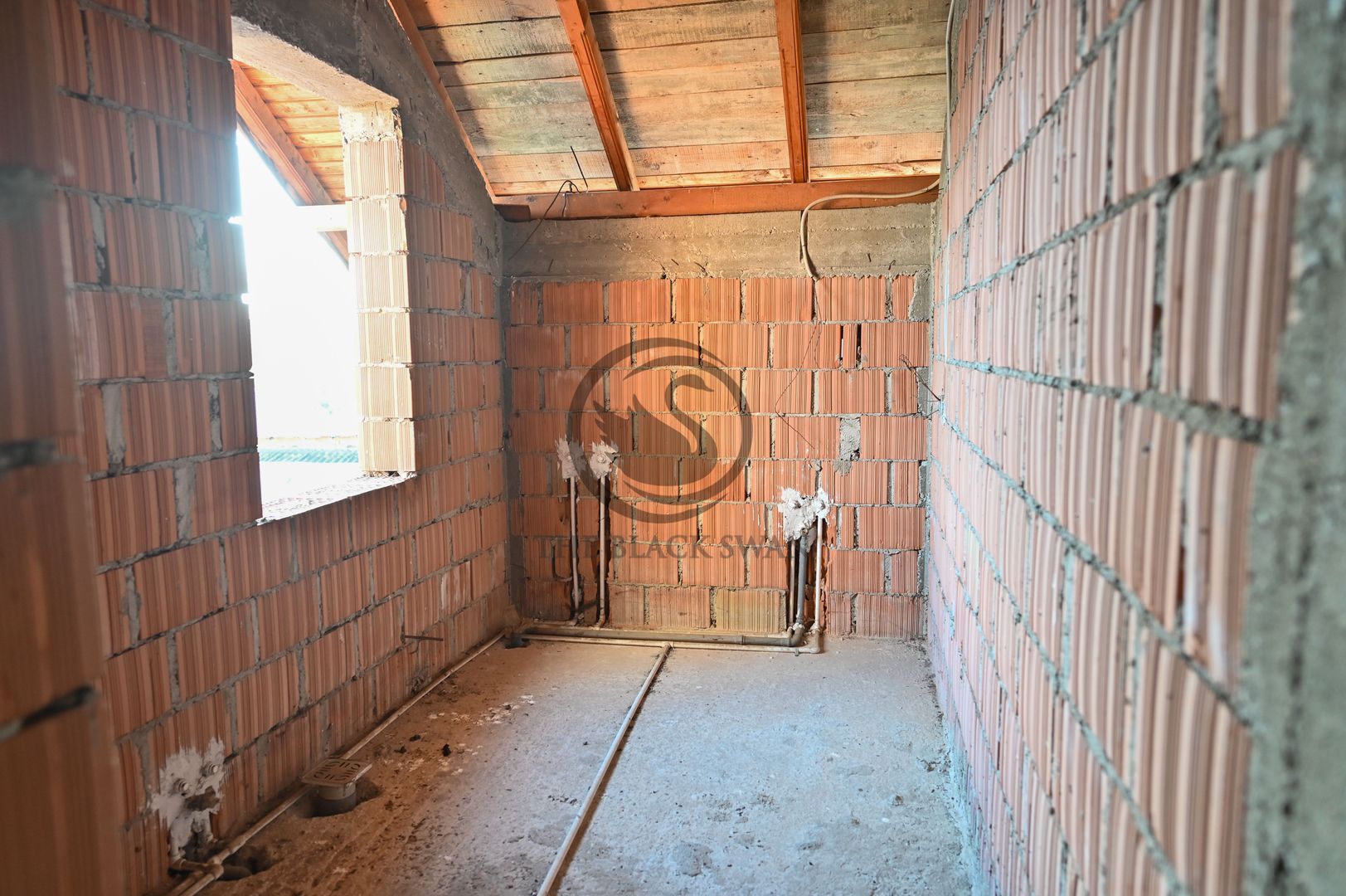 Casa la rosu de vanzare | Iordacheanu - Valea Cucului | Comision 0% - Poză 17