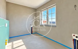 Casă de vânzare P+E cu 4 camere în zona Nufărul, Oradea - Poză 12