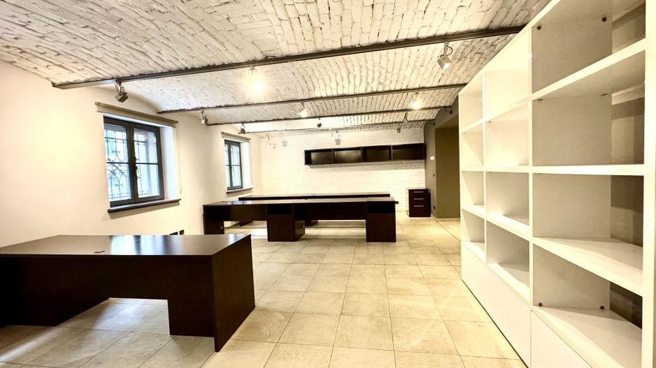Spațiu de Birouri Elegant în Clădire Istorică Renovată – Piața Unirii, - Poză 11