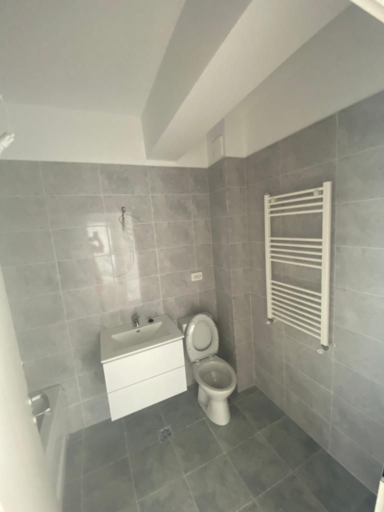 Apartament 2 Camere ,Grand Arena,sector 4 Mutere Imediata - Poză 8