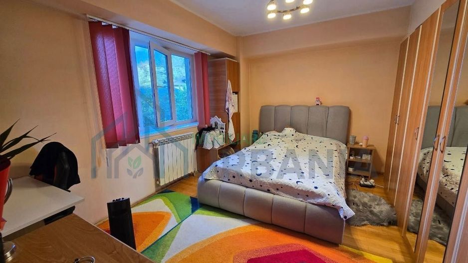Vând apartament spațios 64 mp, 2 camere, decomandat, Iaşi, Bd.Poitiers - Poză 2