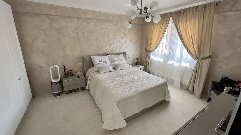 P. F.  Penthouse  Bucium 3 camere 140 mp MOBILAT - Poză 4