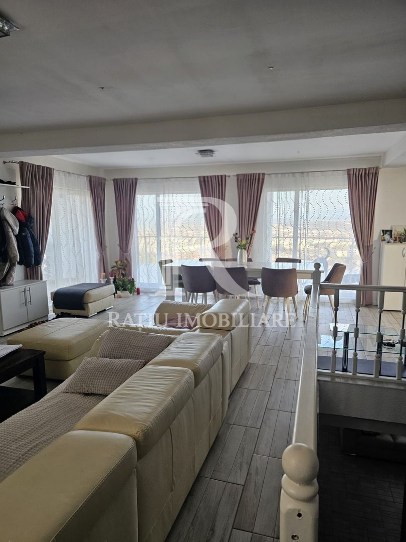 Casa moderna | 2 terase | Vedere Panoramica | Deva | - Poză 17