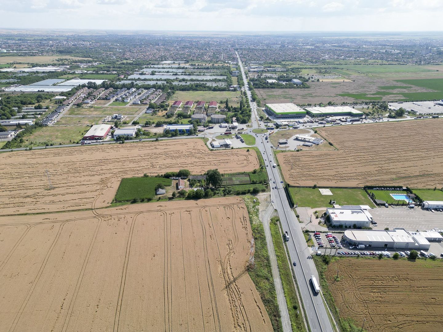 Teren 7653mp cu PUZ aprobat DN Arad Oradea - Poză 4