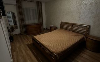 Inchiriez apartament 2 camere,decomandat,48 mp - Poză 3