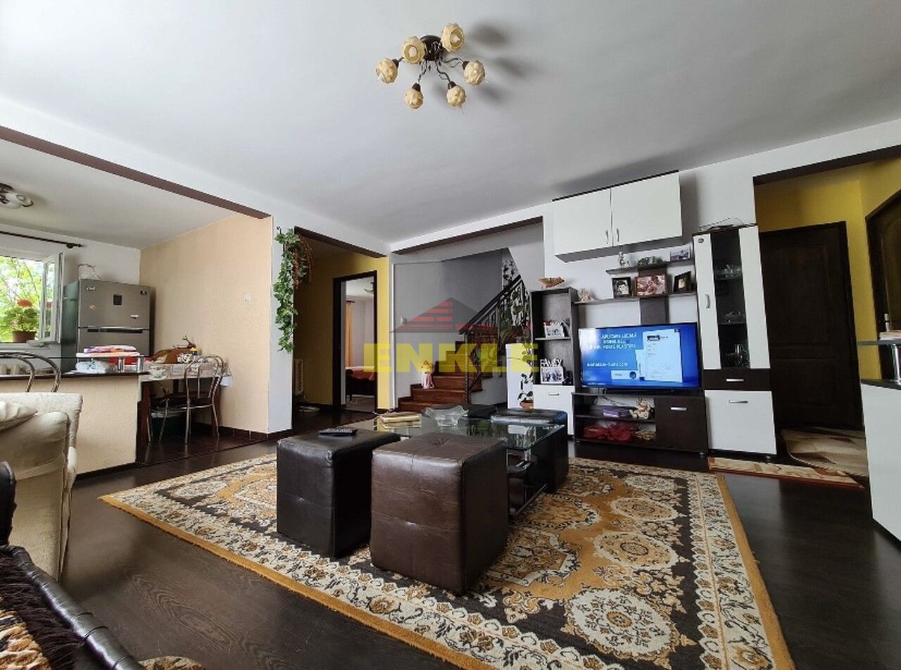 De vanzare casa cu etaj. Zona Industriala. 175.000€ - Poză 2