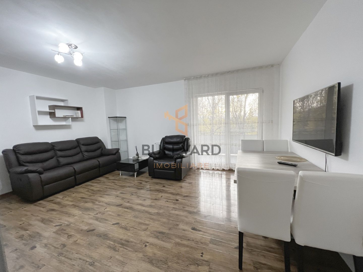 Apartament 3 camere cu parcare in zona reprezentantei BMW - Poză 1
