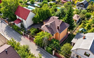 CASĂ CU PISCINĂ, SAUNĂ ȘI VEDERE PANORAMICĂ – TOHATIN - Poză 40