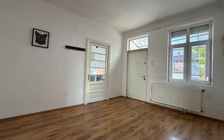 Parte de casă cu 3 camere, curte proprie și teren – Str. Ion Baiulescu - Poză 3