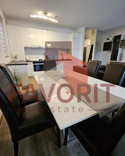 Mobilat si utilat. Bloc nou. Zona Aradului - Poză 6