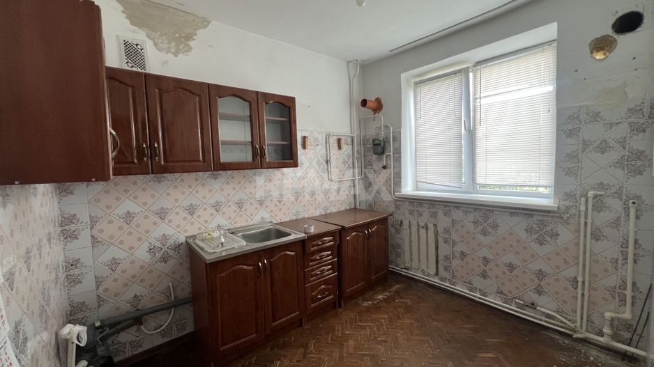Apartament cu 3 odăi în Ialoveni - Poză 6