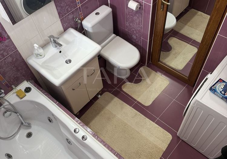 Apartament cu 3 camere, semicentral, zona B-dul 21 Decembrie 1989. - Poză 7