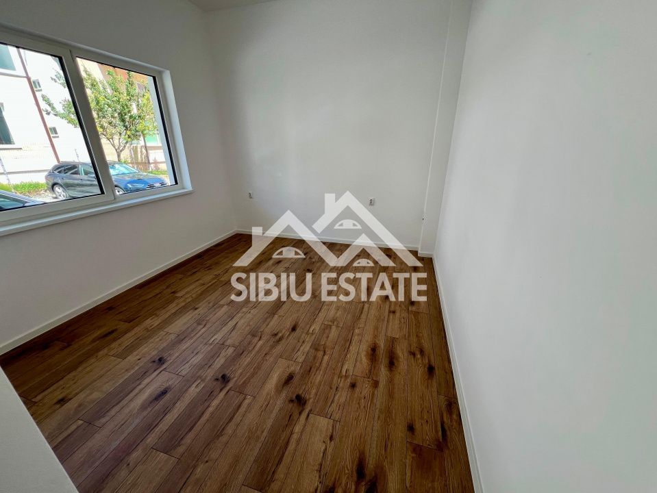 Finisat la cheie Intabulat, 3 camere, 2 bai, 2 parcar,i zona Dracula - Poză 9