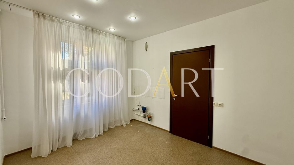 Apartament in vila | Ultracentral | 2 intrări | Garaj 30 mp | Renovat - Poză 8