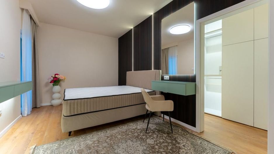 Apartament 2 camere, etaj intermediar, balcon, garaj, Eroilor - Poză 11