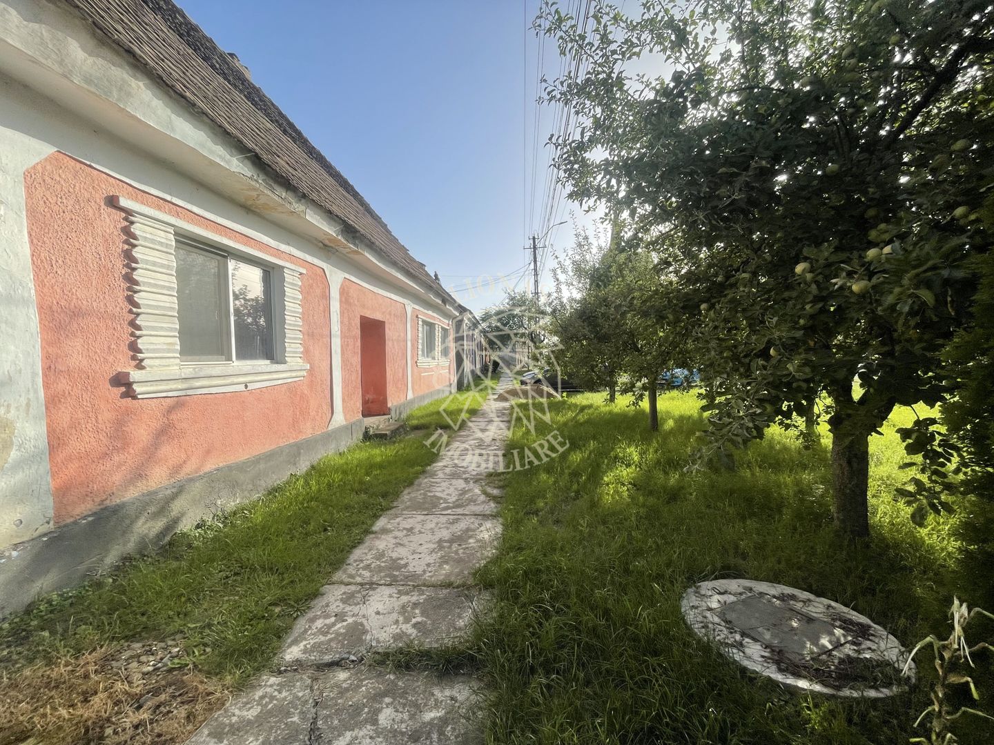 OFERTA! Casa saseasca 3 camere 105 mp-investitie-Livezile - Poză 1