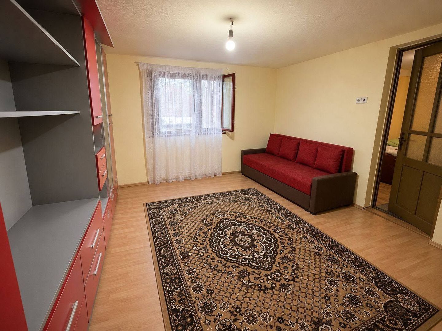 Casa de vanzare in Metes - Poză 3