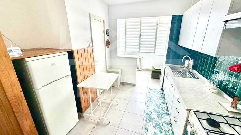 Apartament cu 3 camere, 55 mp, decomandat, Zona UMFST - Poză 4