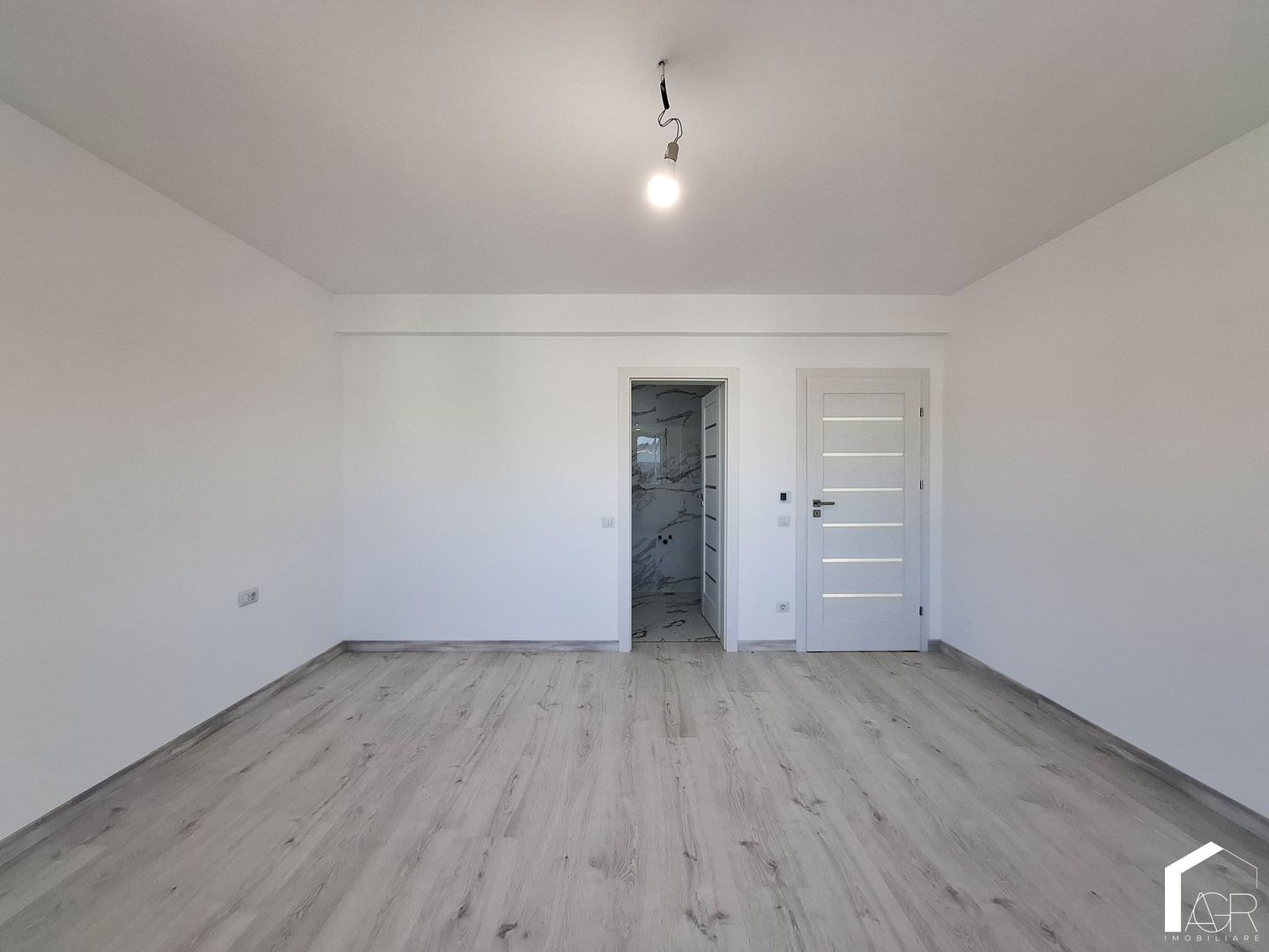 Vila P+1E, cu 5 camere, Paulesti - Poză 13