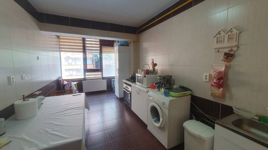 De vanzare – Apartament 3 camere | Complex Vega, Strada Tecuci, Galati - Poză 13