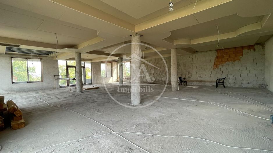 Proprietate speciala de inchiriat D+P+E+M in Calea Aradului, Oradea - Poză 1