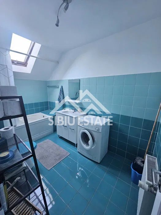 Apartament 2 camere la casă cu pod+curte in  Șelimbăr-Zona Brana - Poză 24