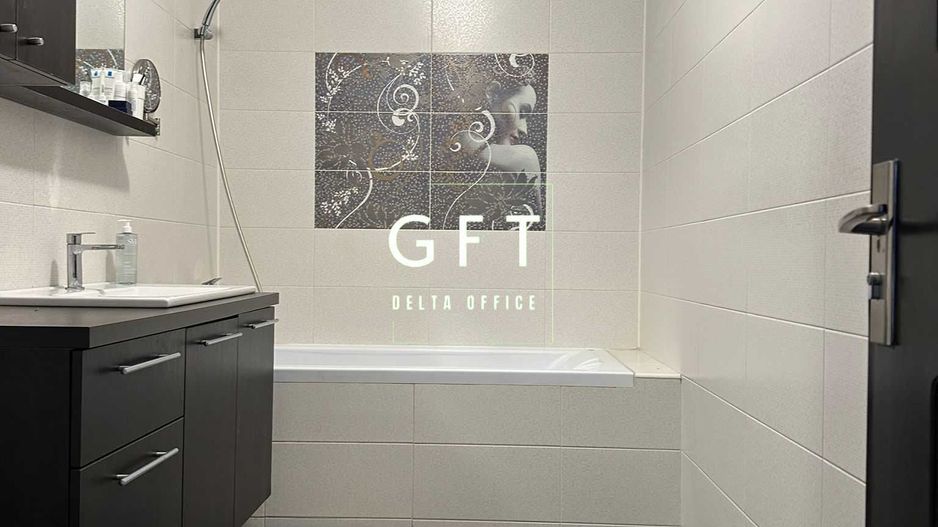 Apartament cu 3 camere de vanzare, 2 locuri de parcare, zona excelenta - Poză 4