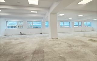 Spatii de birouri si hala de vanzare 3000 mp - Poză 10