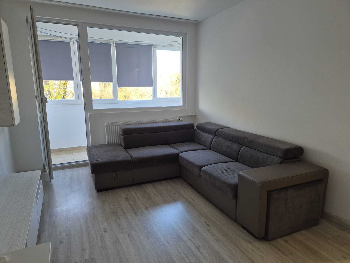 Apartament 2 camere decomandat de vanzare - Poză 1