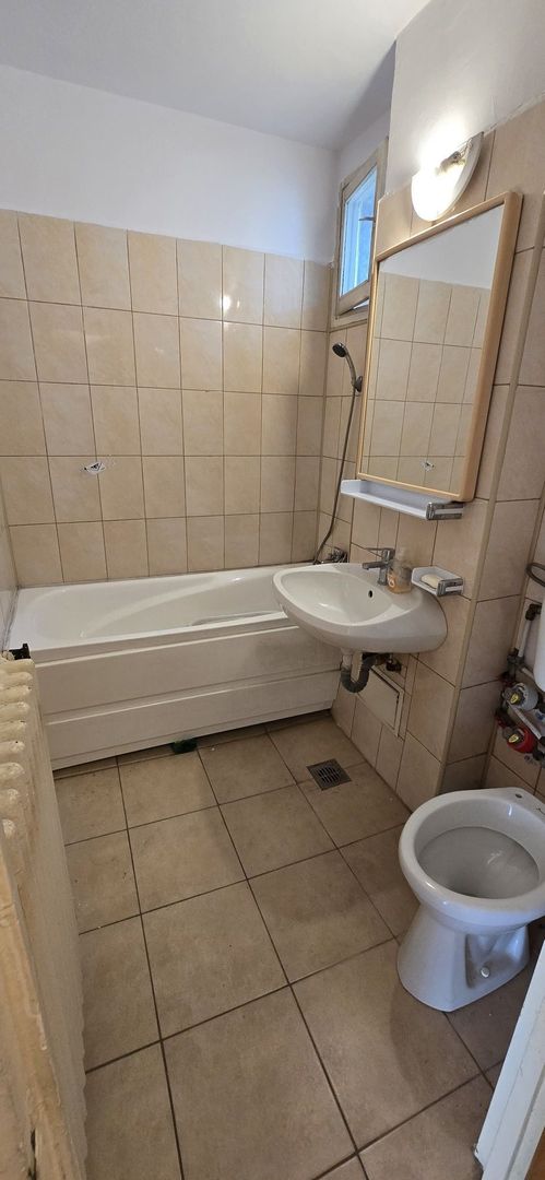 Vanzare 3 camere Titan, bloc H, 2 bai, IOR, galerii Titan, Scoala 195, metrou - Poză 5