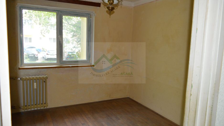 Apartament cu 4 camere Marasesti/Suceava - Poză 5